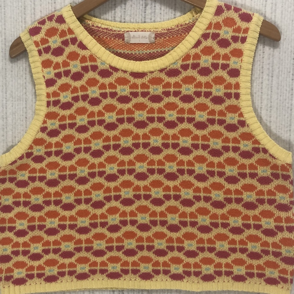 Altar'd State Womens Yellow Orange Pink Geometric Floral Cotton Sweater Vest L